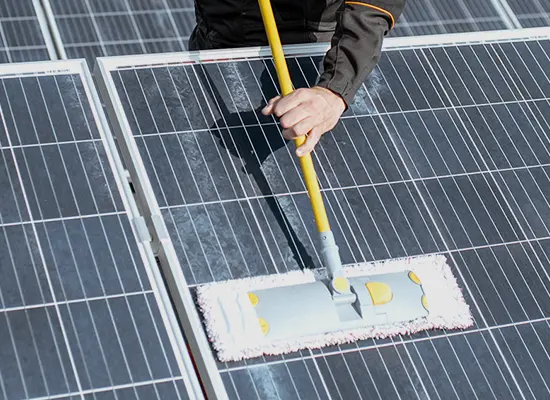 Nettoyage de panneaux photovoltaïques