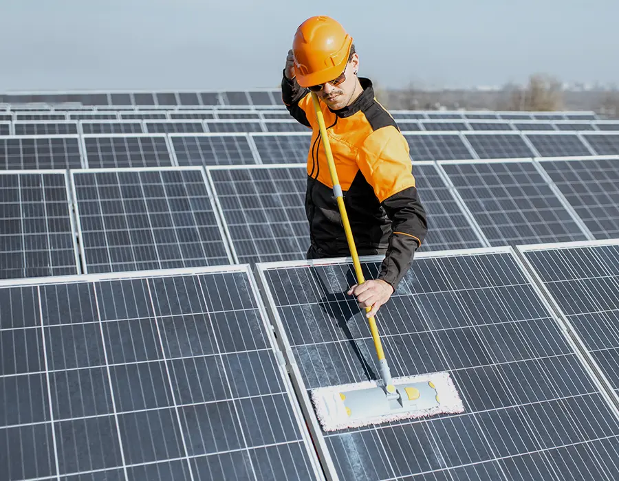 Nettoyage de panneaux photovoltaïques